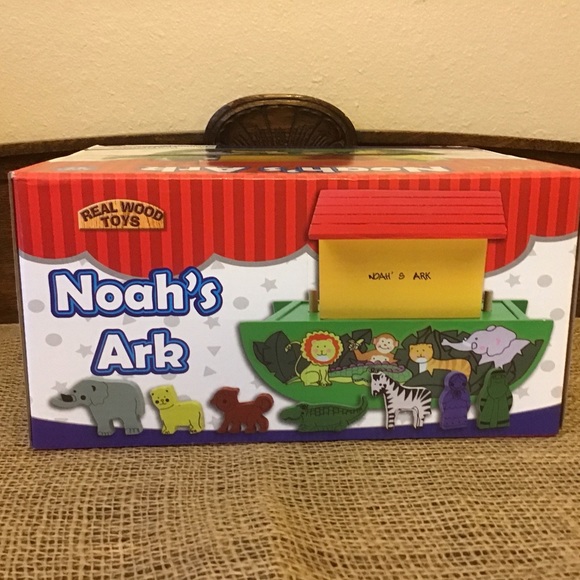 Real Wood Toys Noah’s Ark.  NWT - Picture 4 of 12